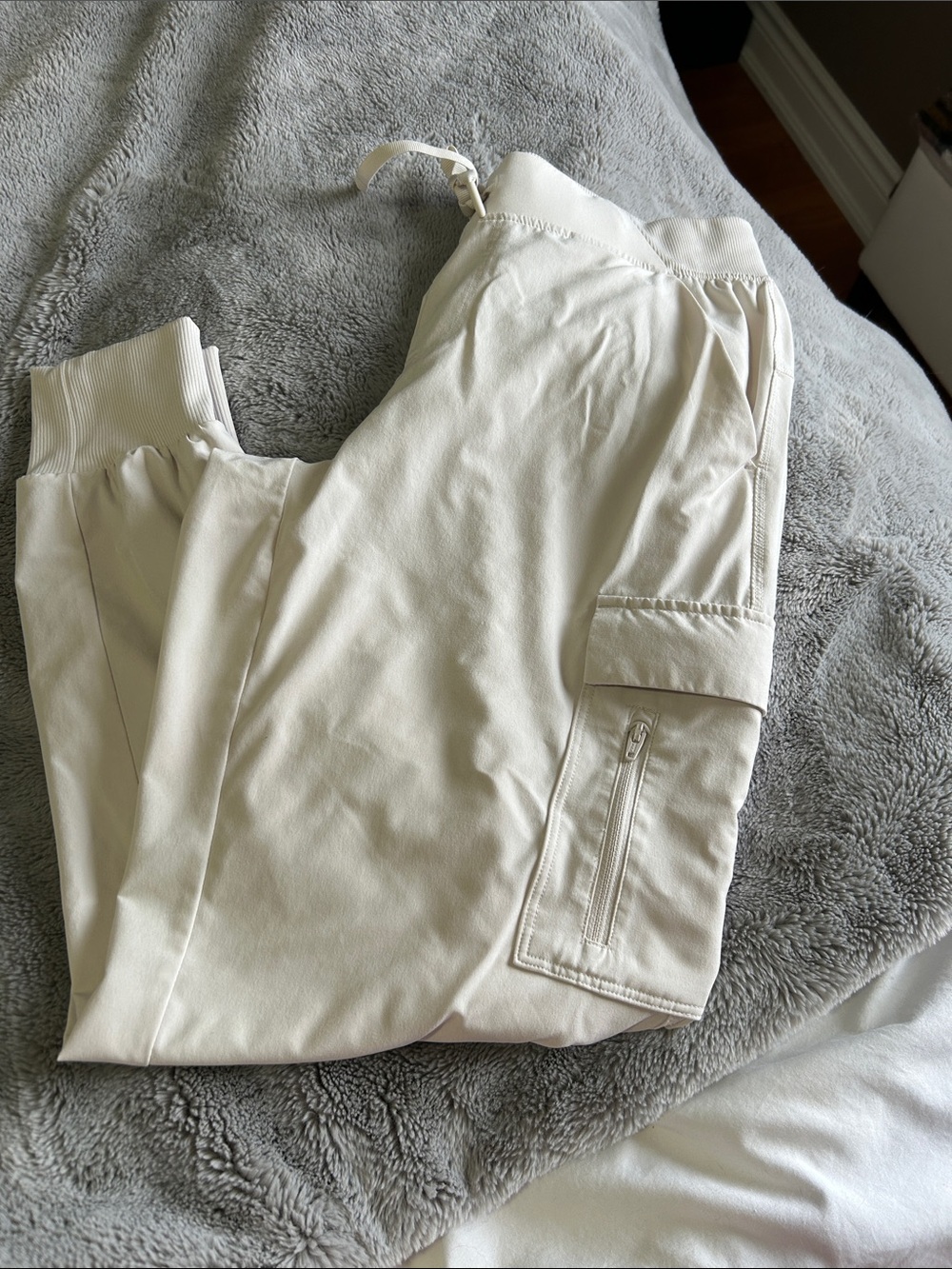 all in motion Cream Women's Cargo Jogger Pants